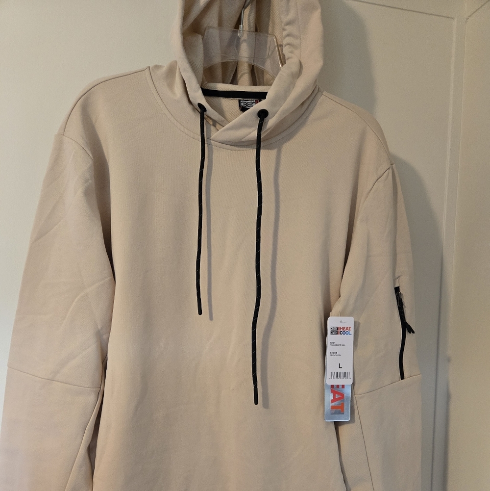 32 Dgrees Beige Hoodie with Black Drawstrings L New 23 Arm Pit To Arm Pit